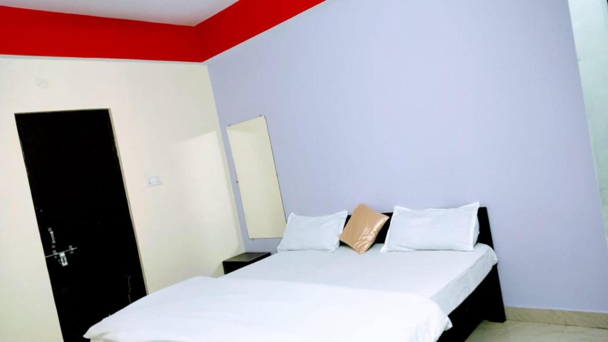 Goroomgo The Shivay Guest House Inn Varanasi Eksteriør billede