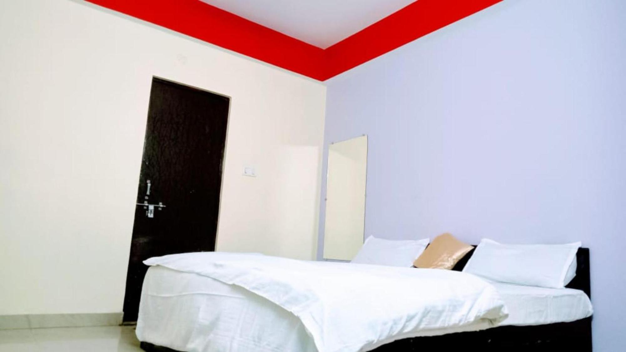 Goroomgo The Shivay Guest House Inn Varanasi Eksteriør billede